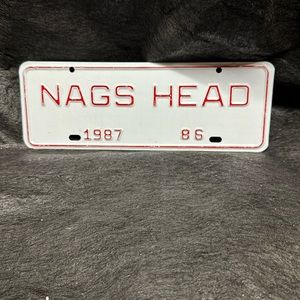 Low number 1986 NAGA HEAD NC City Plate Topper #86